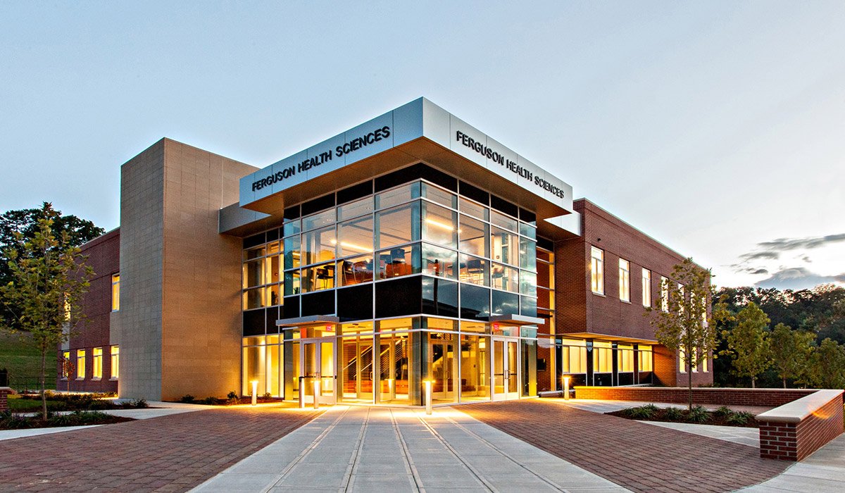 Checklist Before Booking Your First Villa in Kerala